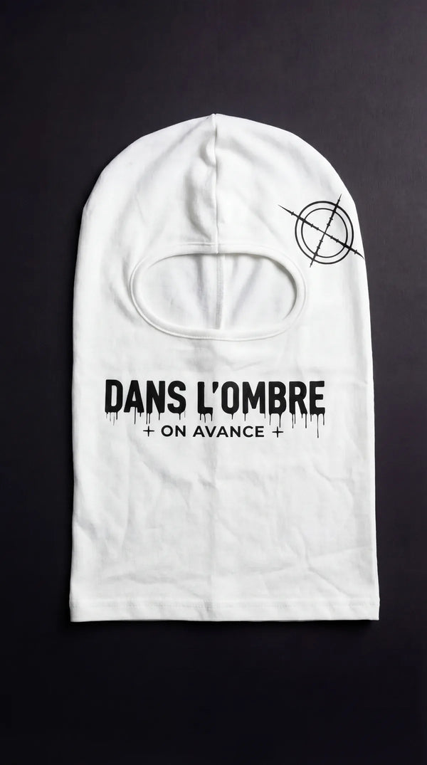 Cagoule blanche DANS L'OMBRE — logo cible sérigraphié, vue de face
