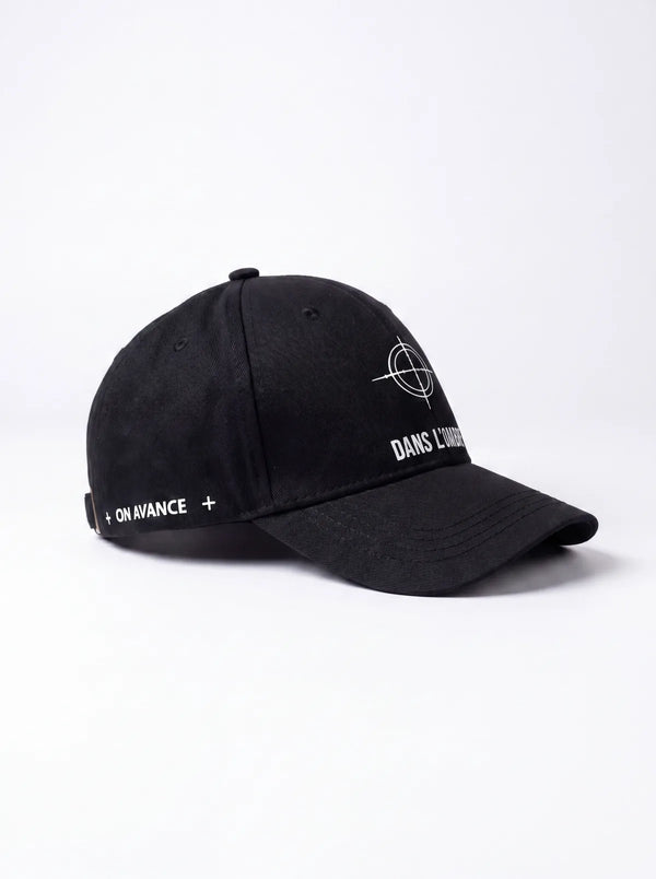 Casquette classique noire DANS L'OMBRE — vue de côté